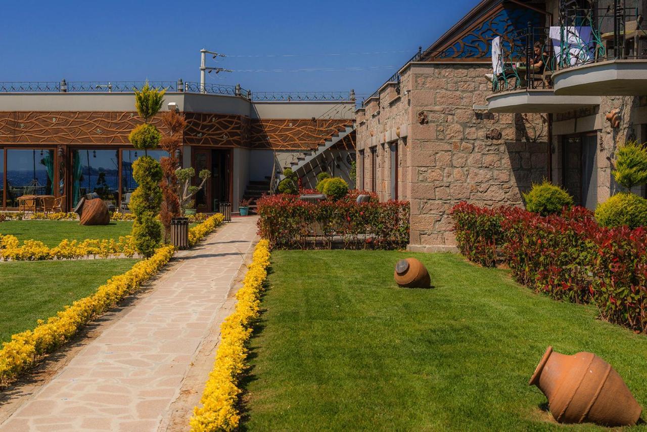 Assos Zeyti̇N Han Special Class Hotel Adults Only 12 Sokakagzi Buitenkant foto